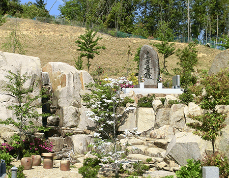 茨木　墓地　正修寺　滝